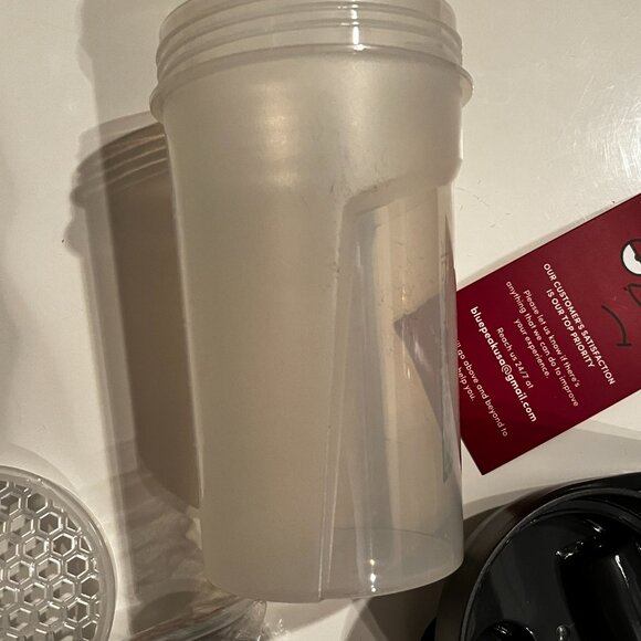 Blue‎ Peak Shaker Bottle - Picture 3 of 9